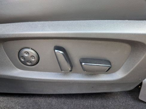 Used 2022 INFINITI QX60 Sensory w/ Cargo Package image 41