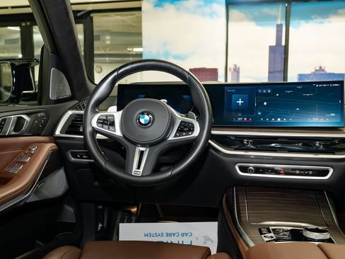 Used 2024 BMW X7 M60i w/ Executive Package AWD/4WD image 16