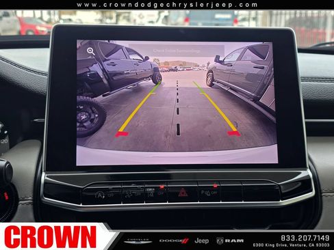 Used 2025 Jeep Compass Limited AWD/4WD image 29