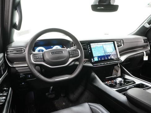 New 2026 Jeep Grand Wagoneer Limited image 20