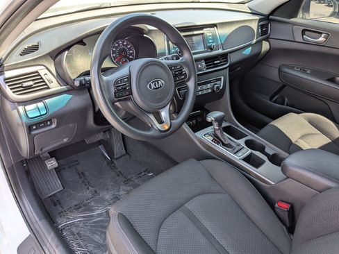 Used 2017 Kia Optima LX FWD image 16