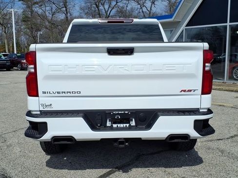 Used 2025 Chevrolet Silverado 1500 RST w/ Z71 Off-Road Package AWD/4WD image 24