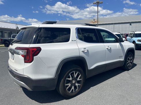 Used 2021 GMC Acadia SLE w/ Driver Convenience Package AWD/4WD image 3