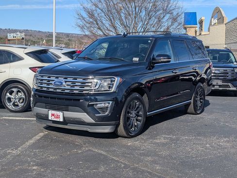 Used 2021 Ford Expedition Limited image 3