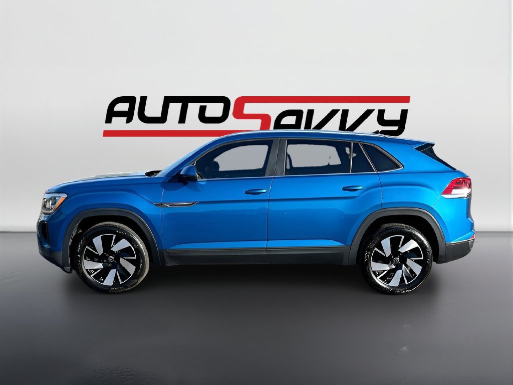Used 2024 Volkswagen Atlas Cross Sport SE FWD image 4