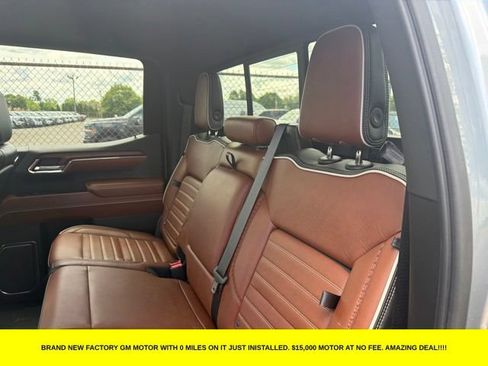 Used 2023 GMC Sierra 1500 Denali Ultimate AWD/4WD image 8