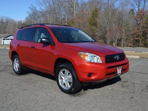 Used 2009 Toyota RAV4 Limited AWD/4WD image 3