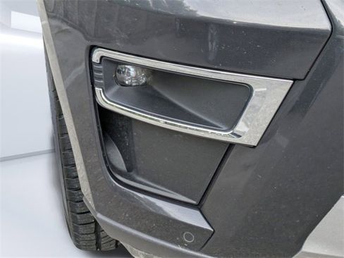 Used 2024 Ford Expedition Max Limited image 11