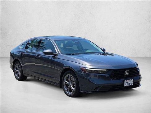 Used 2023 Honda Accord EX-L image 3