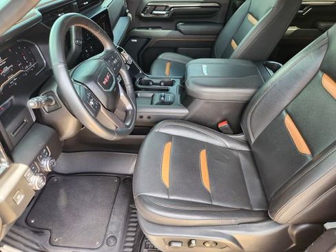 Used 2024 GMC Sierra 2500 AT4 AWD/4WD image 12