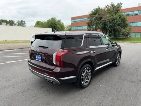 Used 2024 Hyundai Palisade SEL w/ Premium Package AWD/4WD image 6