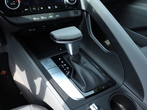 New 2025 Hyundai Elantra Sport w/ Cargo Package FWD image 6