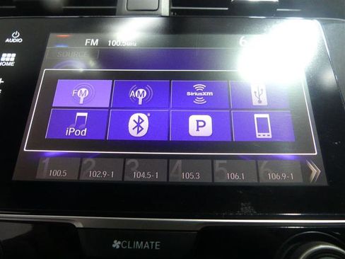 Used 2018 Honda Civic EX-L image 36