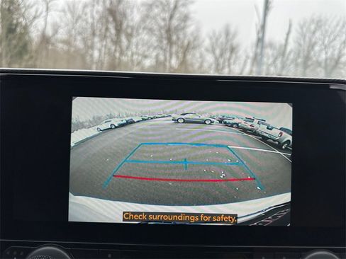 Used 2023 Toyota Highlander XSE image 19