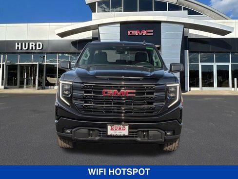New 2026 GMC Sierra 1500 Elevation image 9