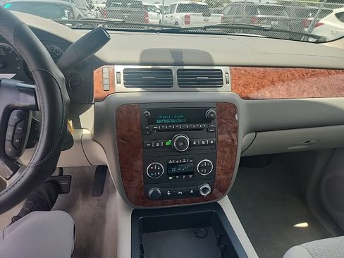 Used 2007 Chevrolet Tahoe LT RWD image 22