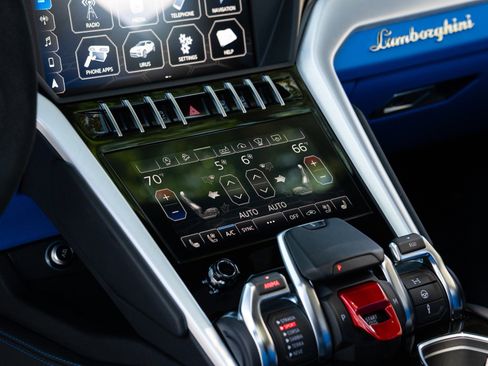 Used 2019 Lamborghini Urus AWD/4WD image 51