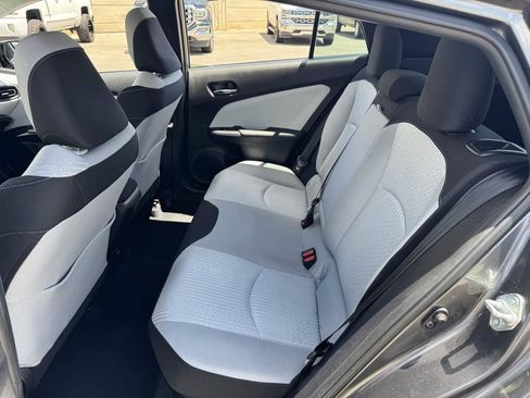 Used 2017 Toyota Prius Two FWD image 17