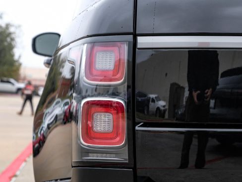 Used 2019 Land Rover Range Rover image 49