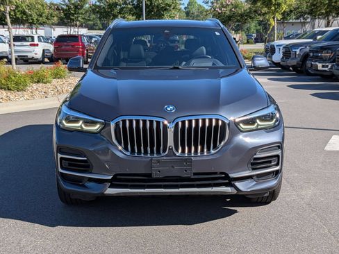 Used 2022 BMW X5 xDrive45e w/ Climate Comfort Package AWD/4WD image 8