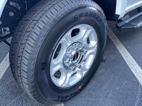 New 2026 Ford F250 XLT w/ XLT Premium Package image 30