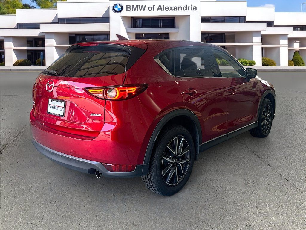 Used 2017 MAZDA CX-5 Grand Touring AWD/4WD image 5