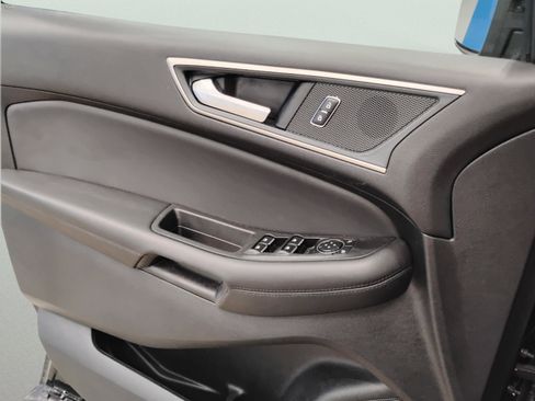 Certified 2024 Ford Edge SEL image 22