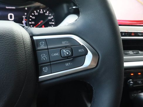 Used 2025 Jeep Compass Limited AWD/4WD image 27
