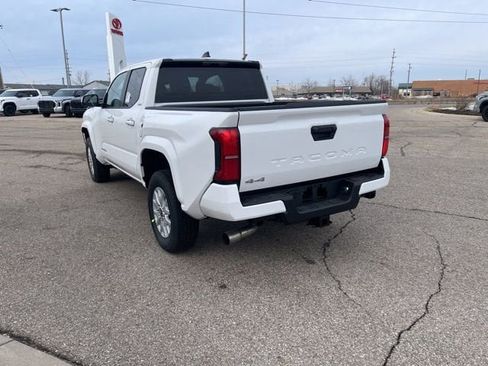 New 2026 Toyota Tacoma SR5 image 4