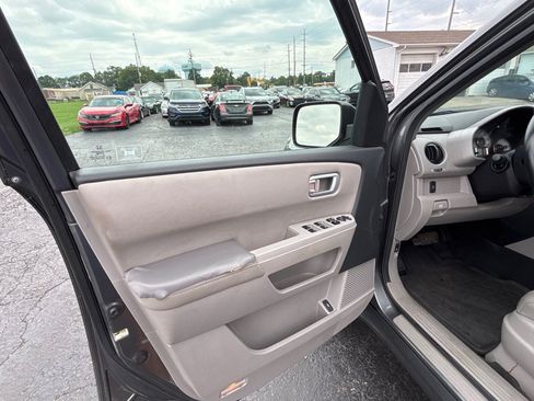 Used 2011 Honda Pilot EX-L image 17
