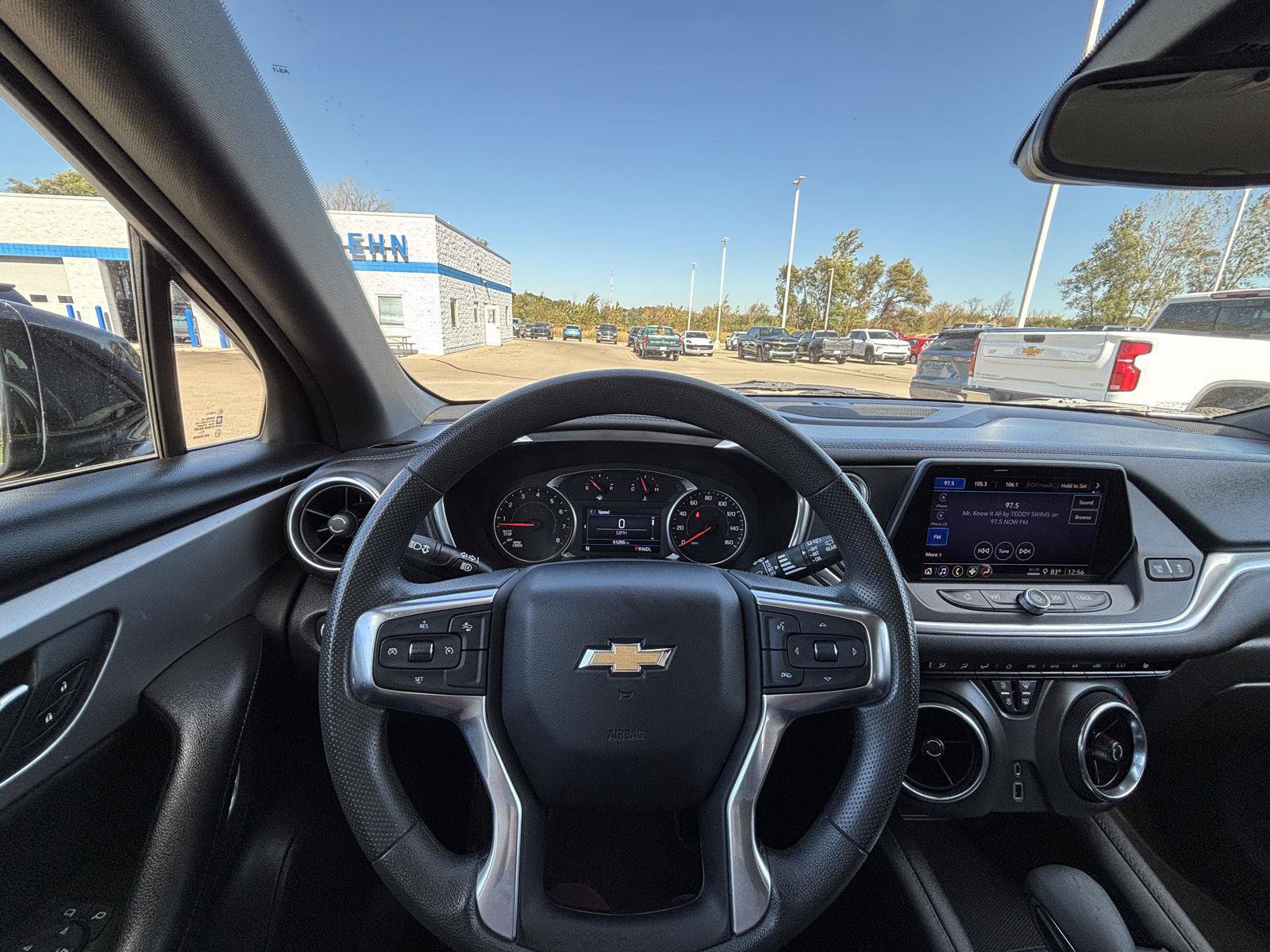 Used 2021 Chevrolet Blazer LT FWD image 25