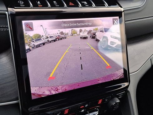 New 2025 Jeep Grand Cherokee L Limited AWD/4WD image 15