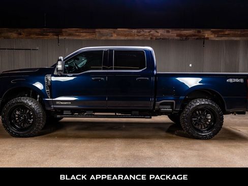 Used 2025 Ford F350 Lariat w/ Black Appearance Package image 6