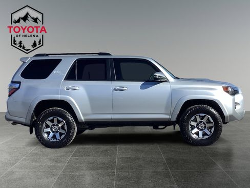 Certified 2022 Toyota 4Runner TRD Off-Road Premium w/ Moonroof Package image 6