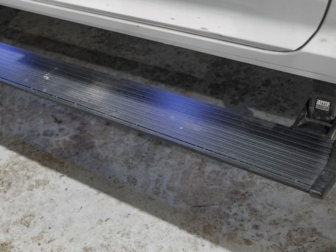 Used 2020 RAM 2500 Laramie w/ Night Edition image 54