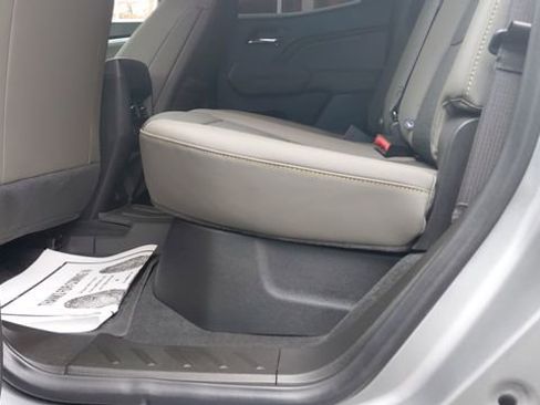 Certified 2024 Chevrolet Colorado ZR2 w/ Technology Package image 19