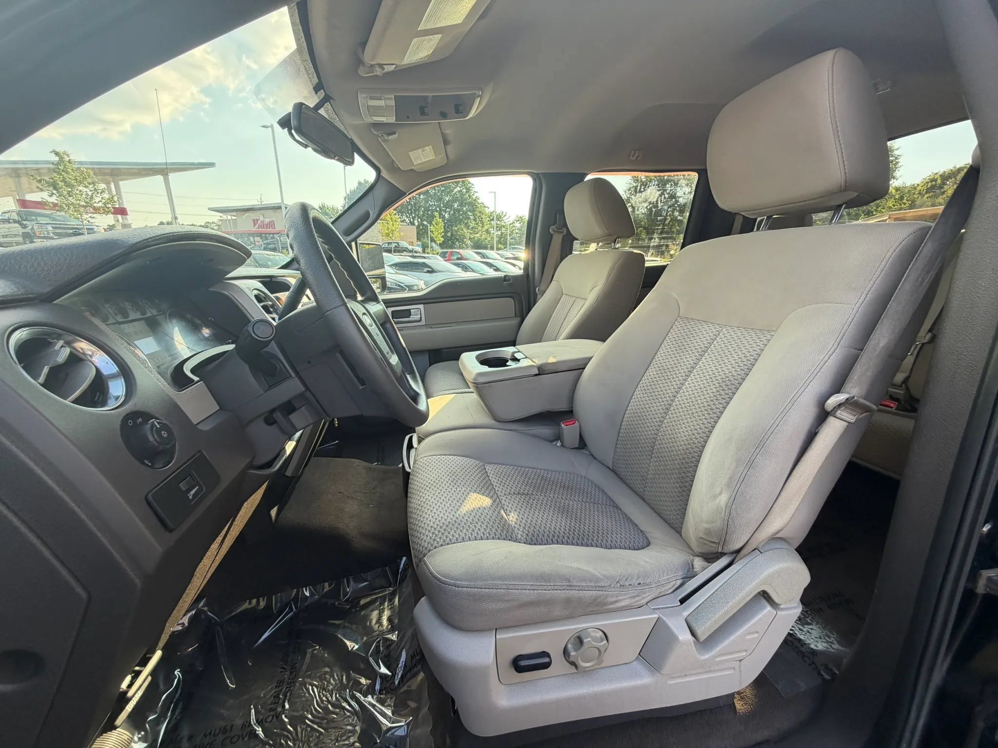 Used 2009 Ford F150 XLT AWD/4WD image 15