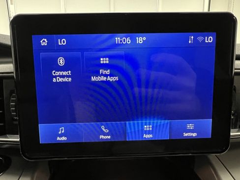Used 2024 Ford Explorer XLT w/ Equipment Group 202A image 38