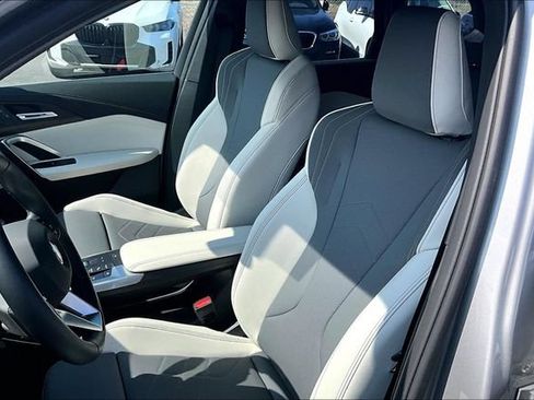 New 2026 BMW X1 xDrive28i w/ Technology Package AWD/4WD image 9