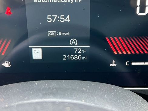 Used 2025 Kia K5 LXS image 37