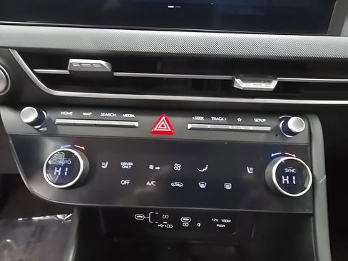 Certified 2025 Hyundai Sonata SEL image 26