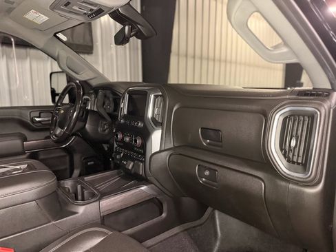 Used 2020 Chevrolet Silverado 2500 LTZ w/ LTZ Plus Package image 4