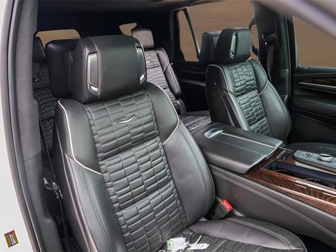 Certified 2023 Cadillac Escalade Sport Platinum image 33