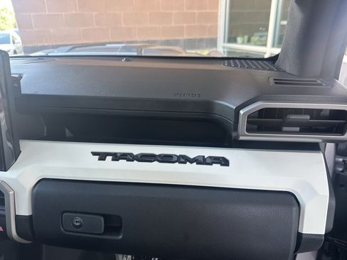Used 2024 Toyota Tacoma TRD Sport RWD image 36