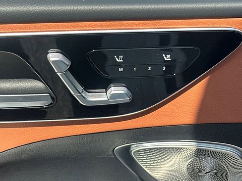 New 2026 Mercedes-Benz C 300 Sedan image 12