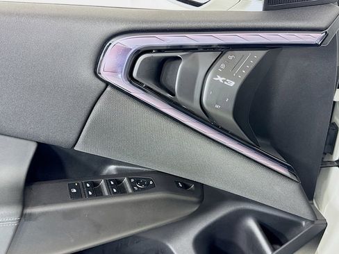 Used 2025 BMW X3 xDrive30i AWD/4WD image 18