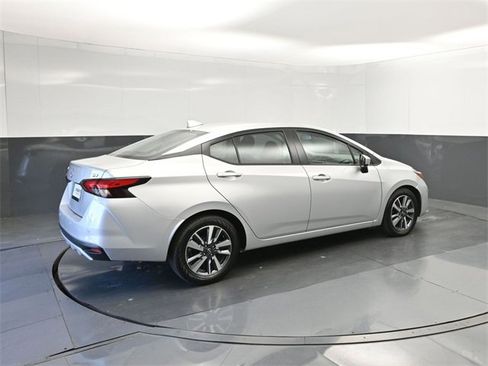 Certified 2023 Nissan Versa SV image 15