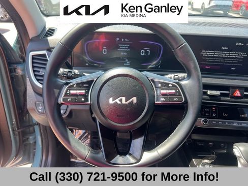 Certified 2025 Kia Seltos S AWD/4WD image 34