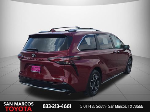New 2026 Toyota Sienna Platinum AWD/4WD image 5