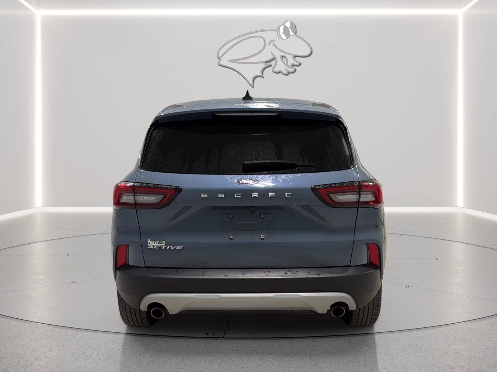 Used 2024 Ford Escape Active w/ Cold Weather Package FWD image 4
